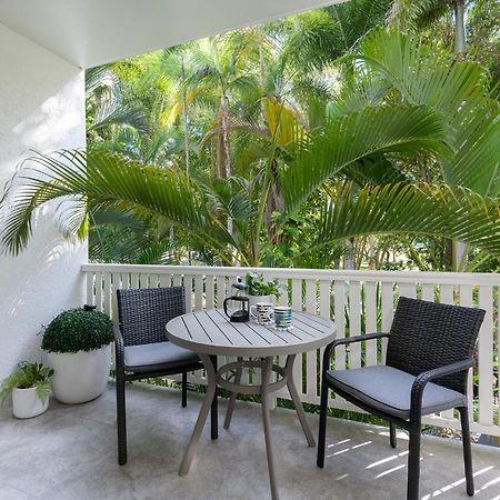 Coral Apartments Port Douglas Exteriör bild